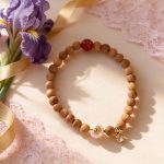 240五条经文天然珍珠隔珠红玛瑙花苞吊坠-女款-600x600-1 D209 Timeless Wood Bracelet