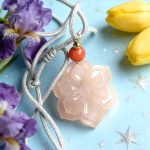 D150 Sakura Petal Pendant · Soft Pink