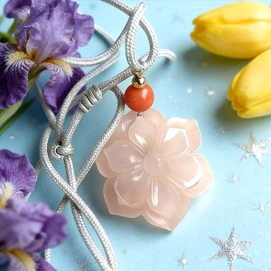 D150 Sakura Petal Pendant · Soft Pink