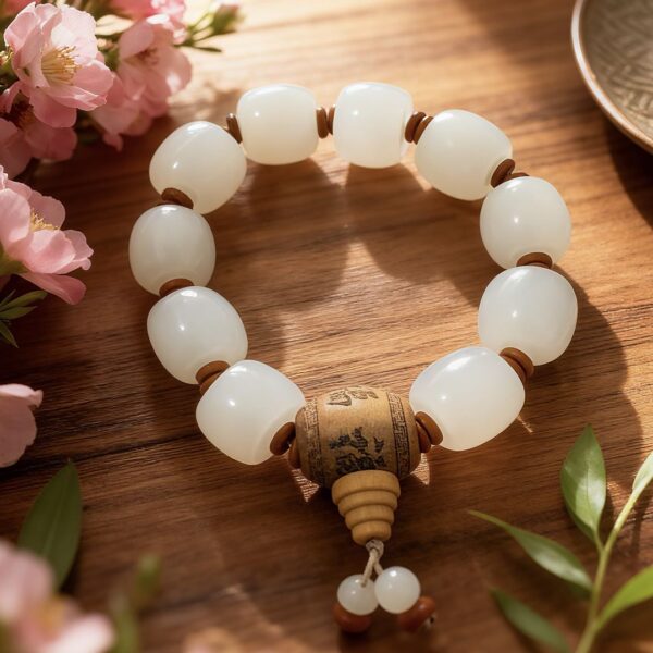 D154 White Fortune Bracelet