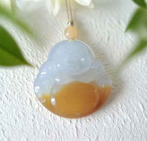 D120 Pendant Necklace: Gradient-Tone Joyful
