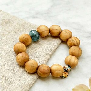 D145 Jade-Style Gem Bead