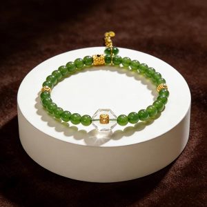 T30 Emerald Heart Bracelet